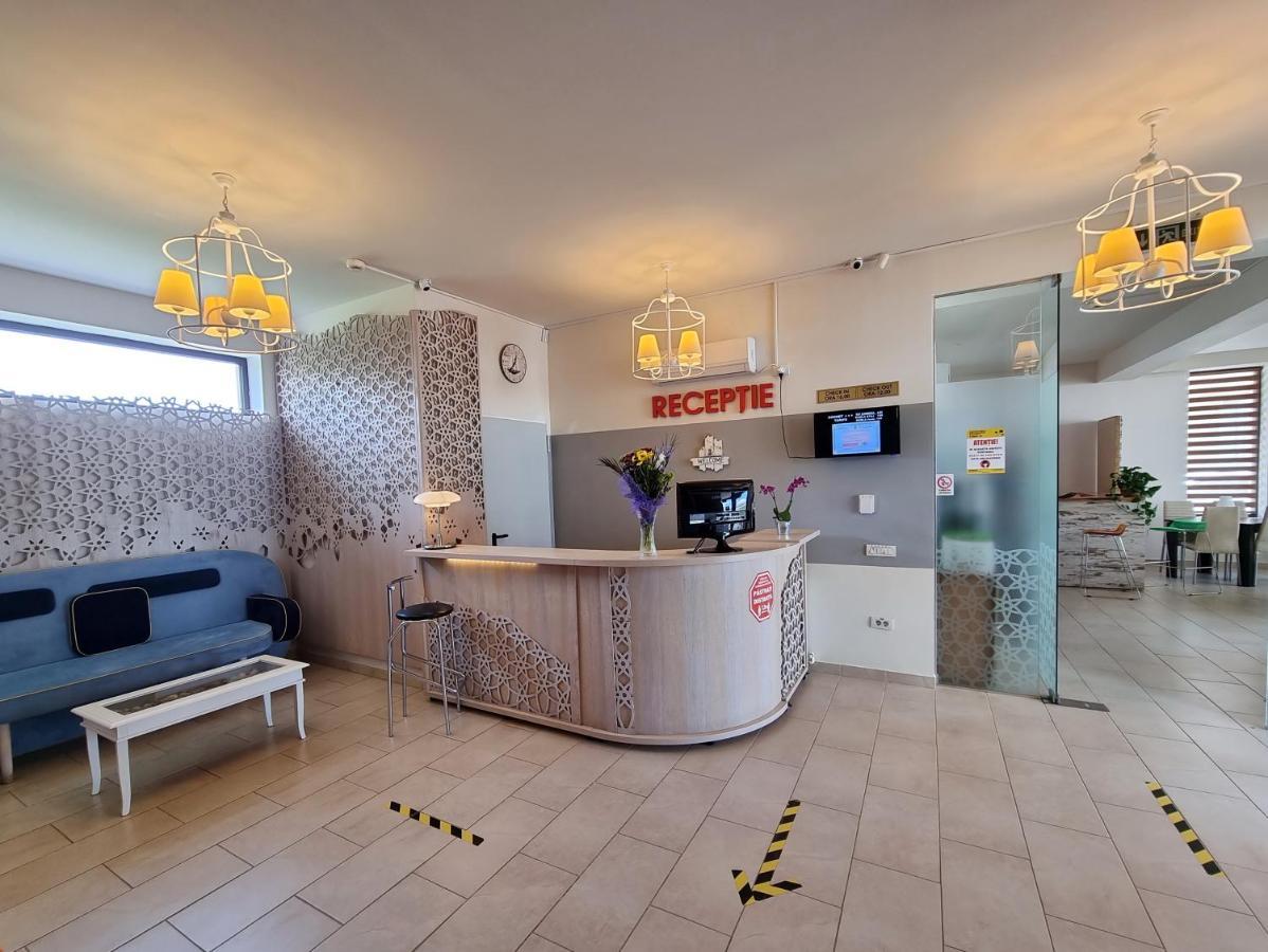 Hotel Cochet Năvodari 외부 사진